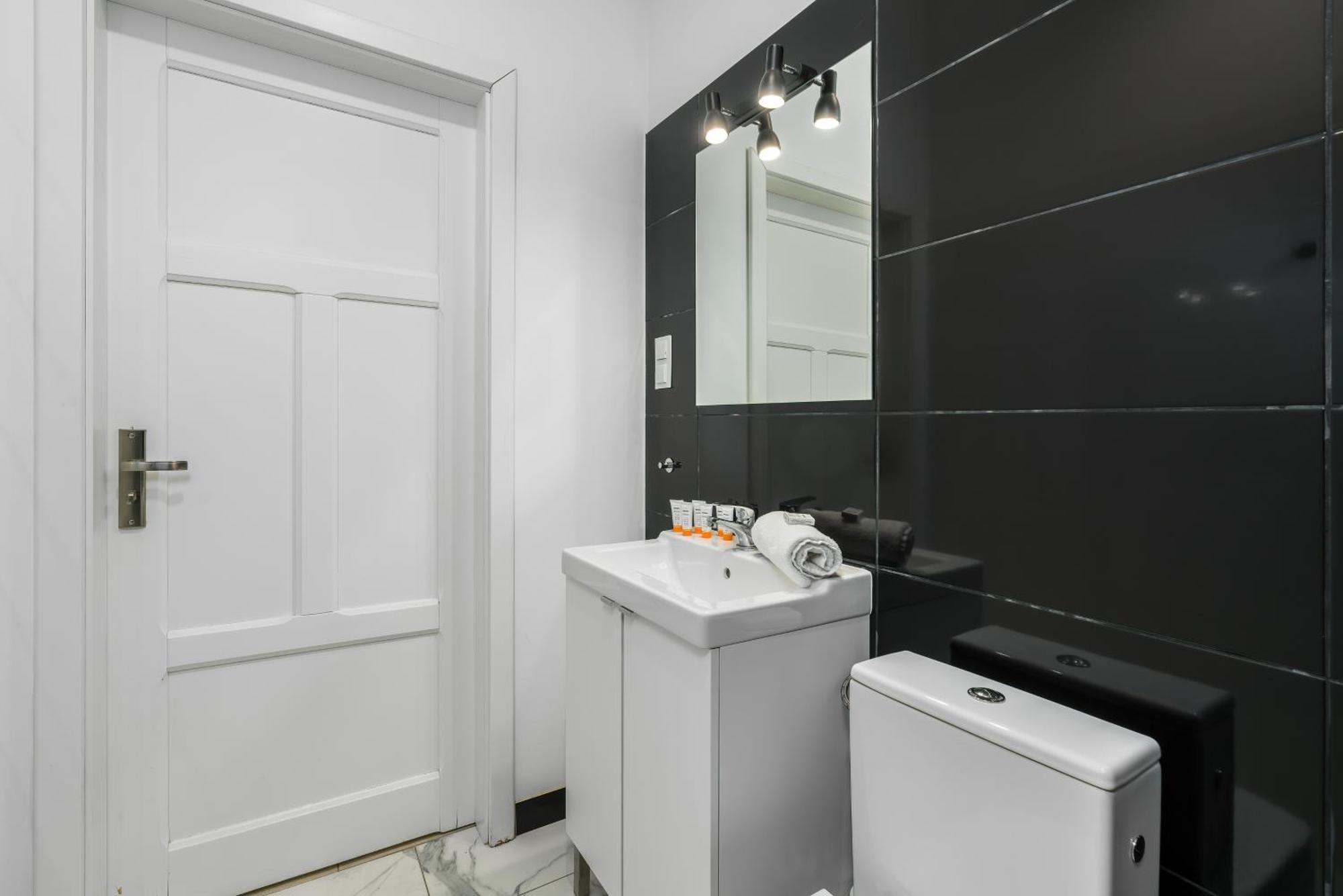 Old Town Studio Swiety Wojciech Street - Poznan By Noclegi Renters Dış mekan fotoğraf